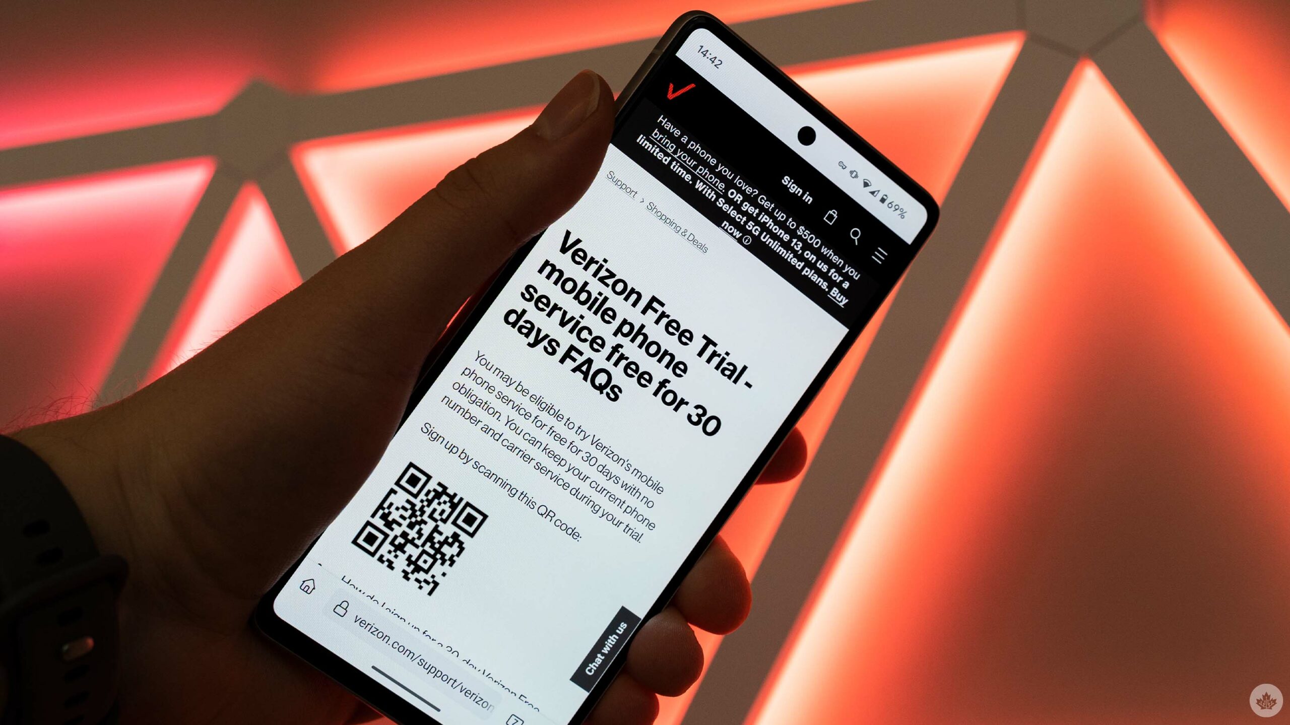 Canadian carriers, take a page from U.S. telcos and give us free trials