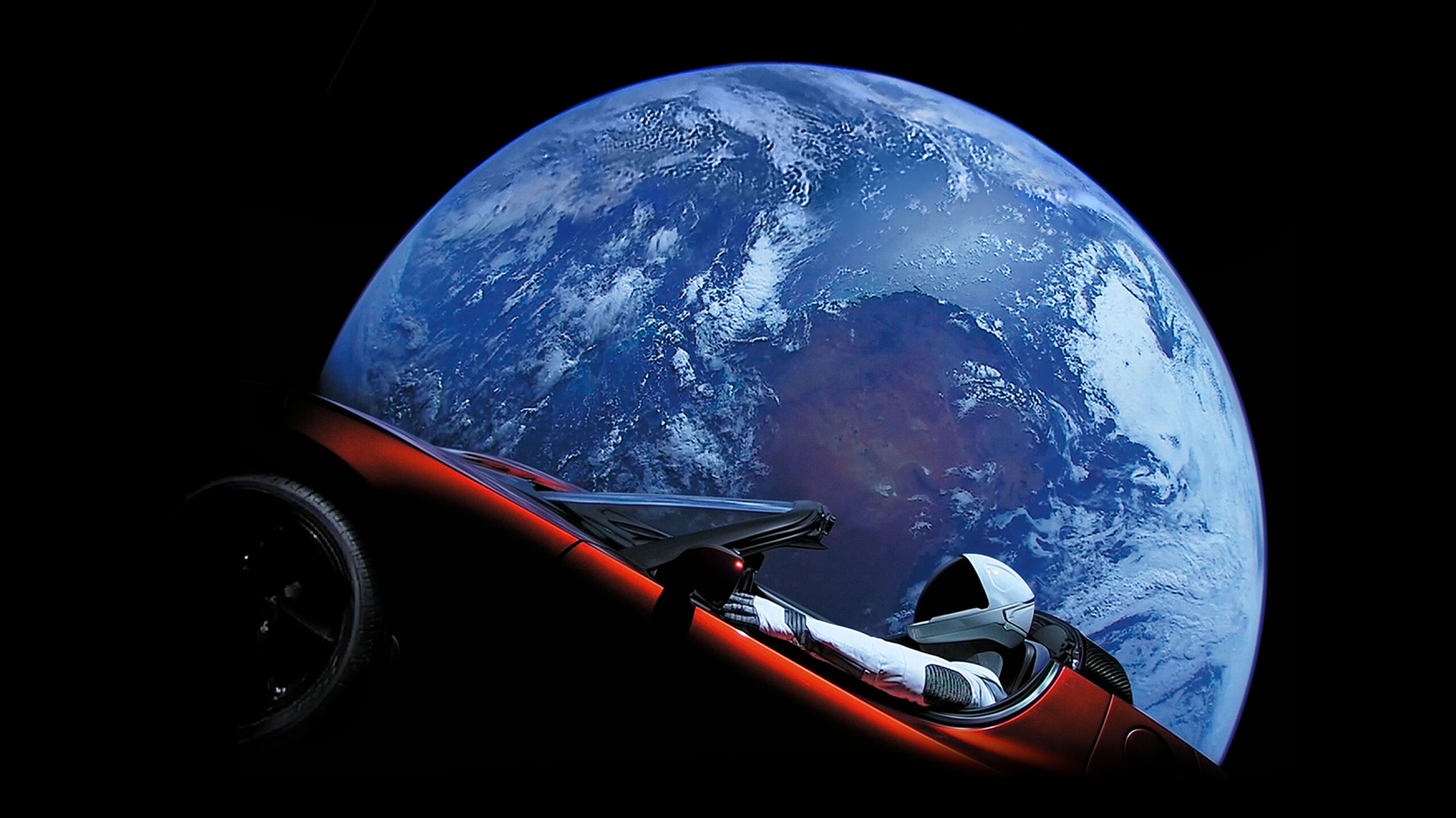 Tesla Roadster floating through space mistakenly identified as asteroid