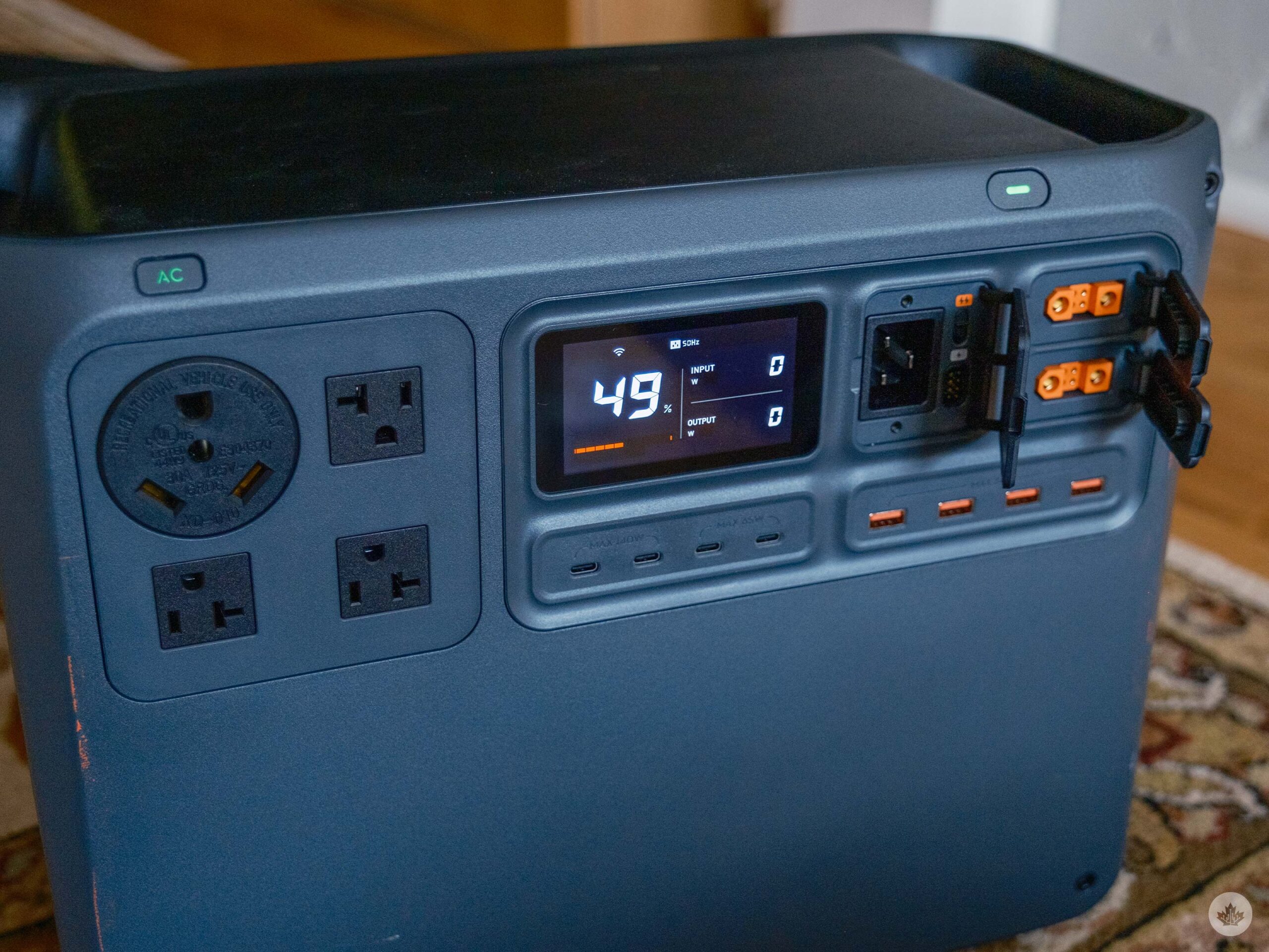 DJi power 2000 ports 