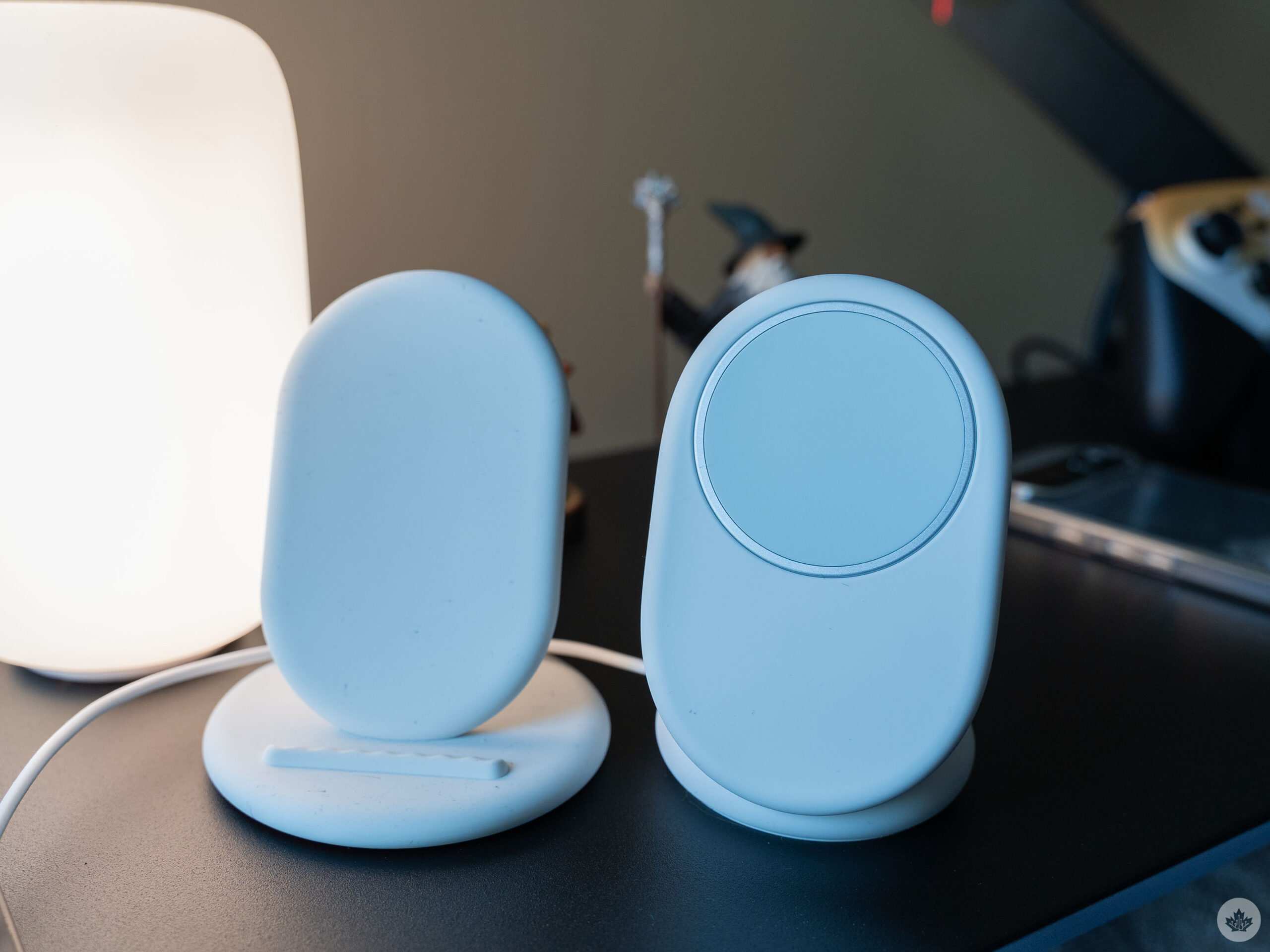 First-gen Pixel Stand and Pixelsnap charger.