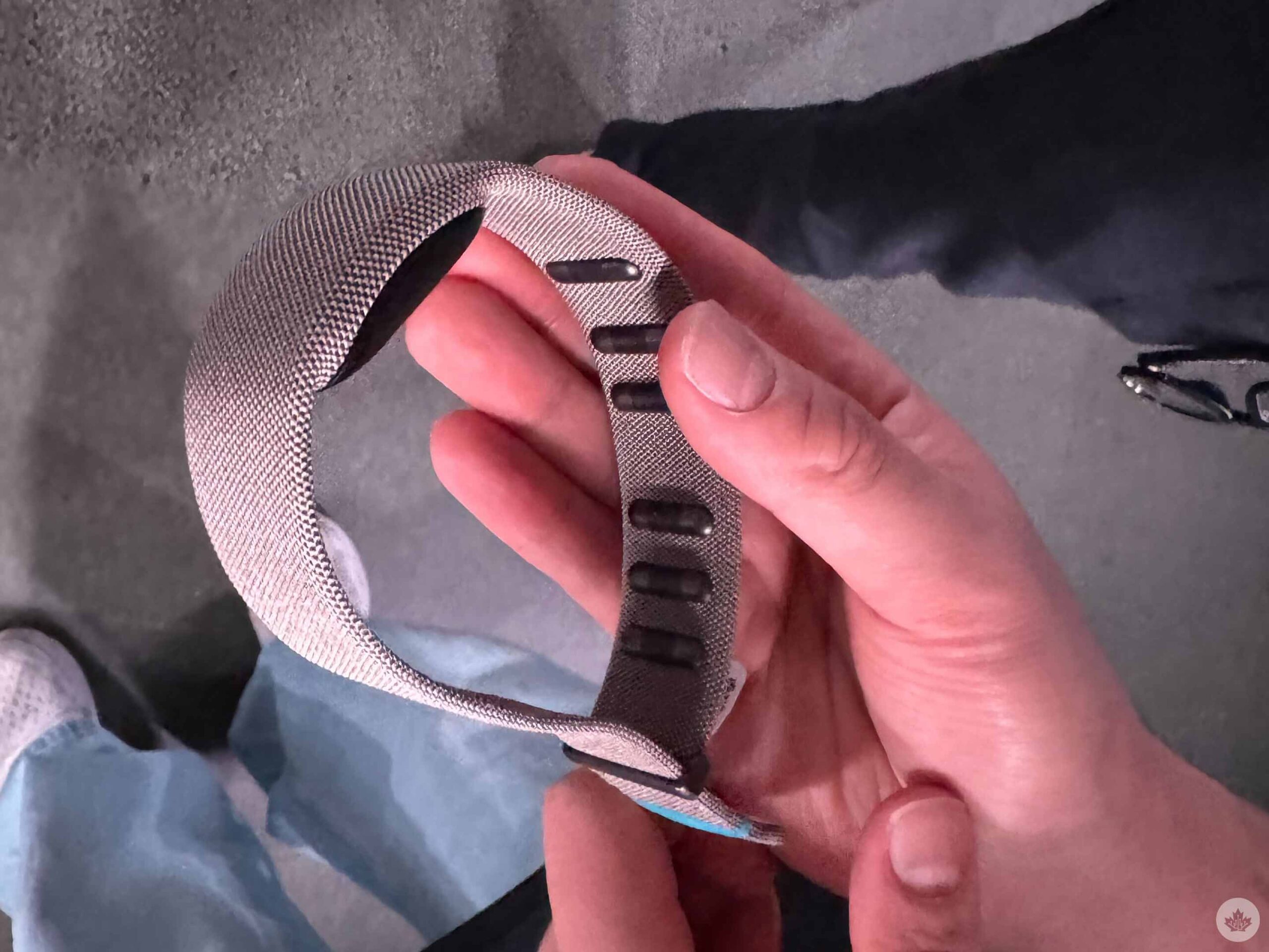 Metal neuronal band